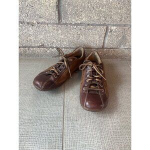 Brown Leather Lace-Up Walking Shoes With Perforated Design